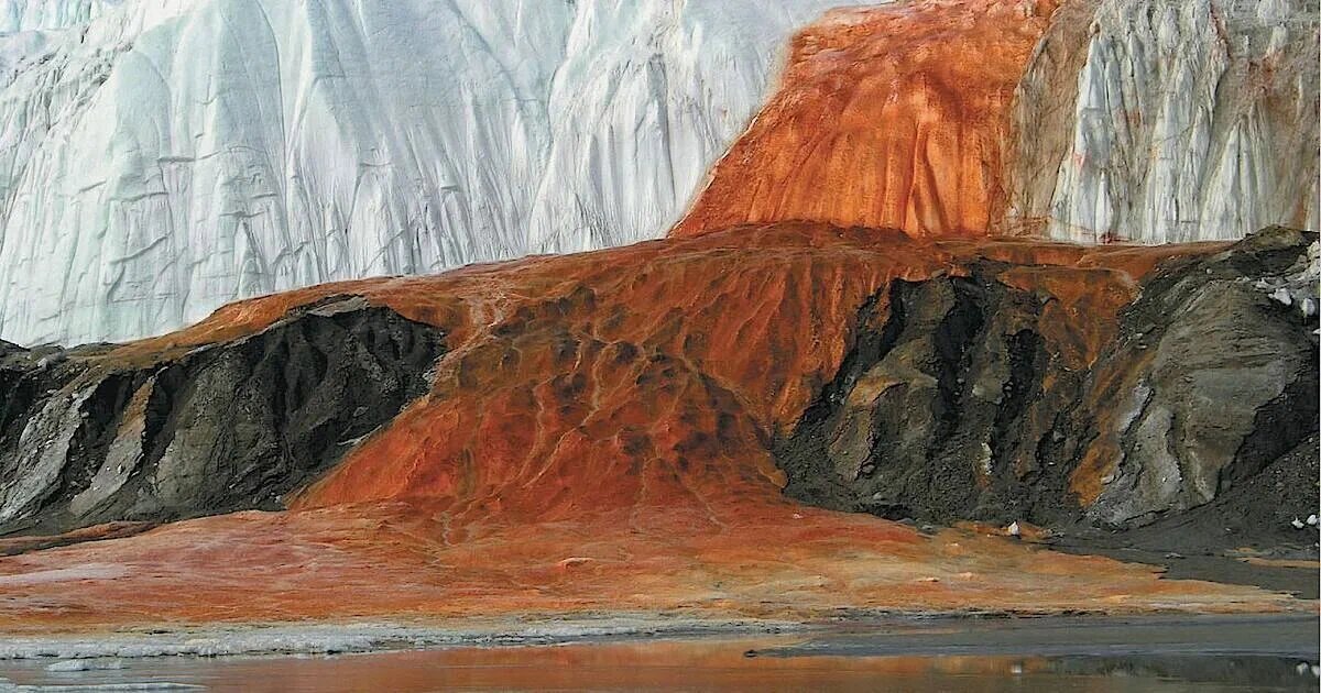 Кровавый водопад