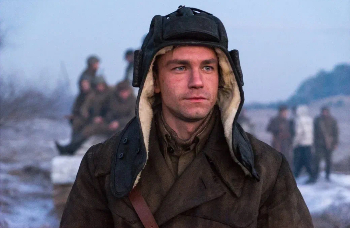 Александр Петров в роли Николая Ивушкина.