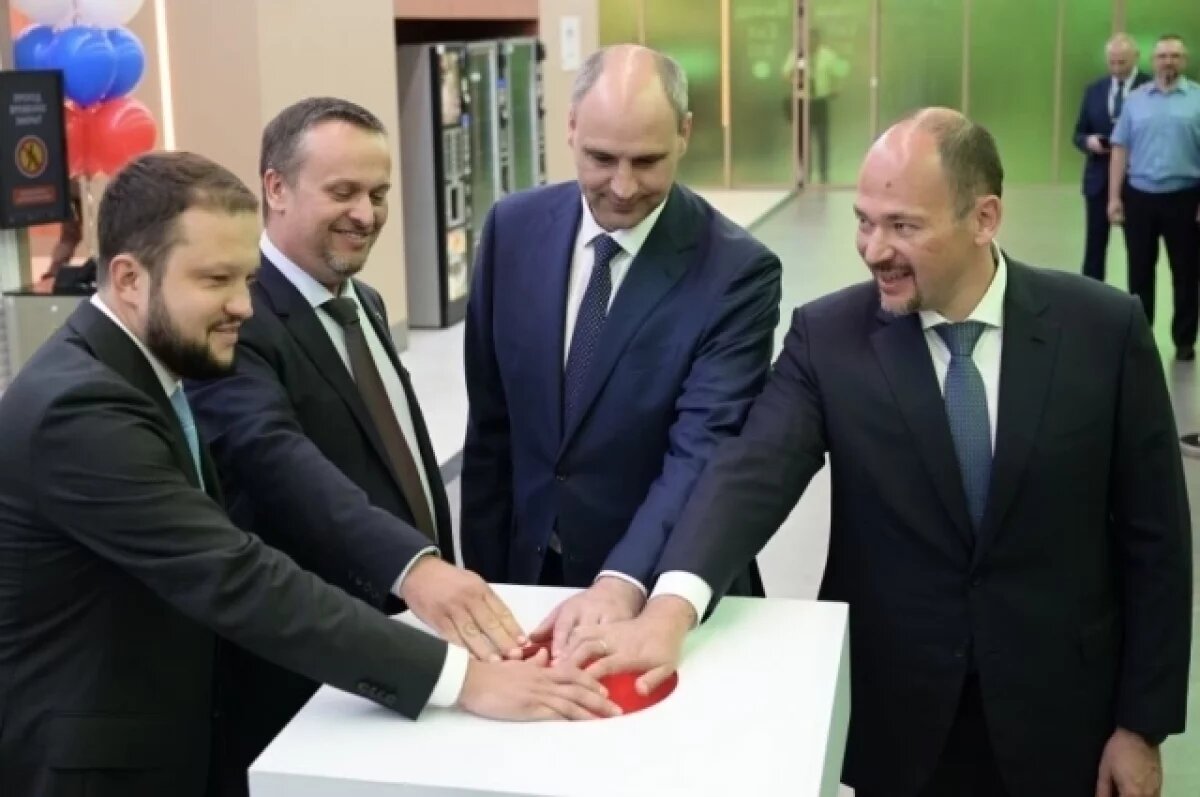    В аэропорту Екатеринбурга обновили пункт пропуска через границу