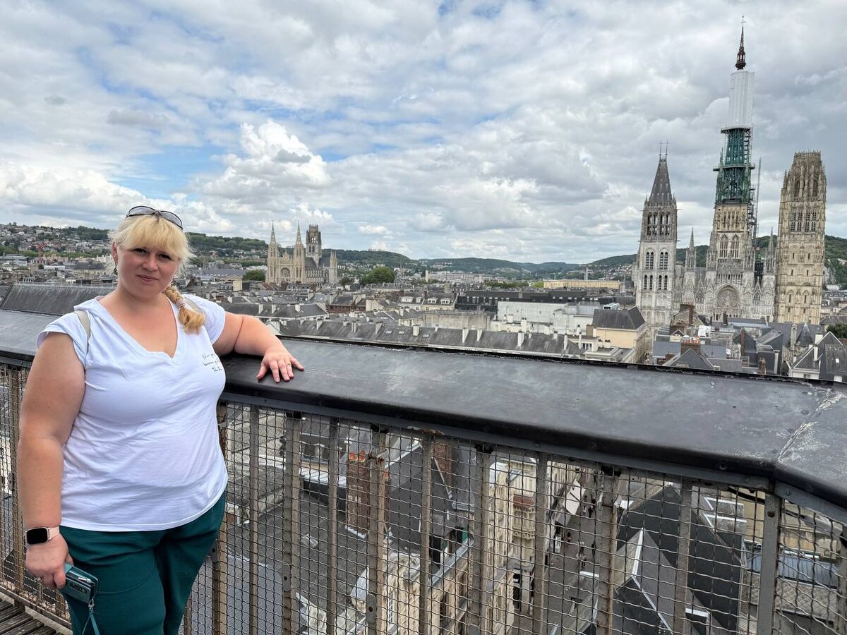 На крыше часовой башни в Руане