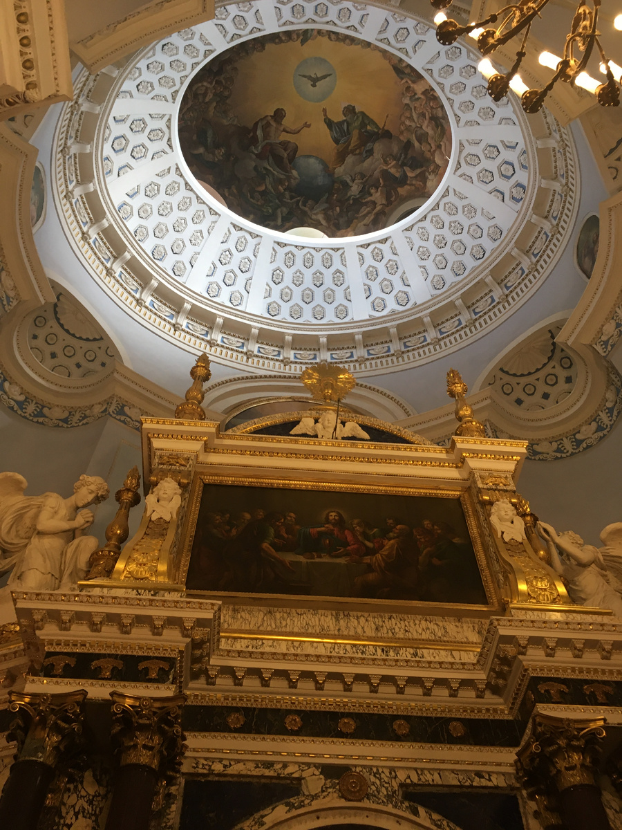 Храм Архангела Михаила - домовой храм Михайловского замка