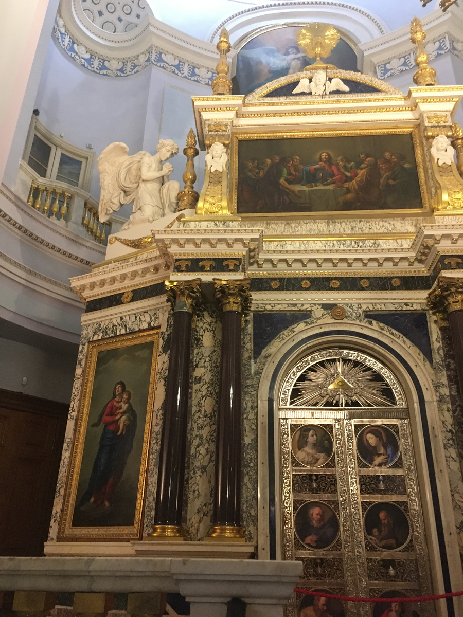 Храм Архангела Михаила - домовой храм Михайловского замка