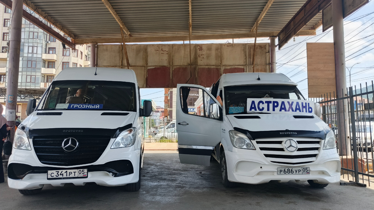 Маршрутка в Грозный, на которой я поеду 22.07.2025. Фото моё.