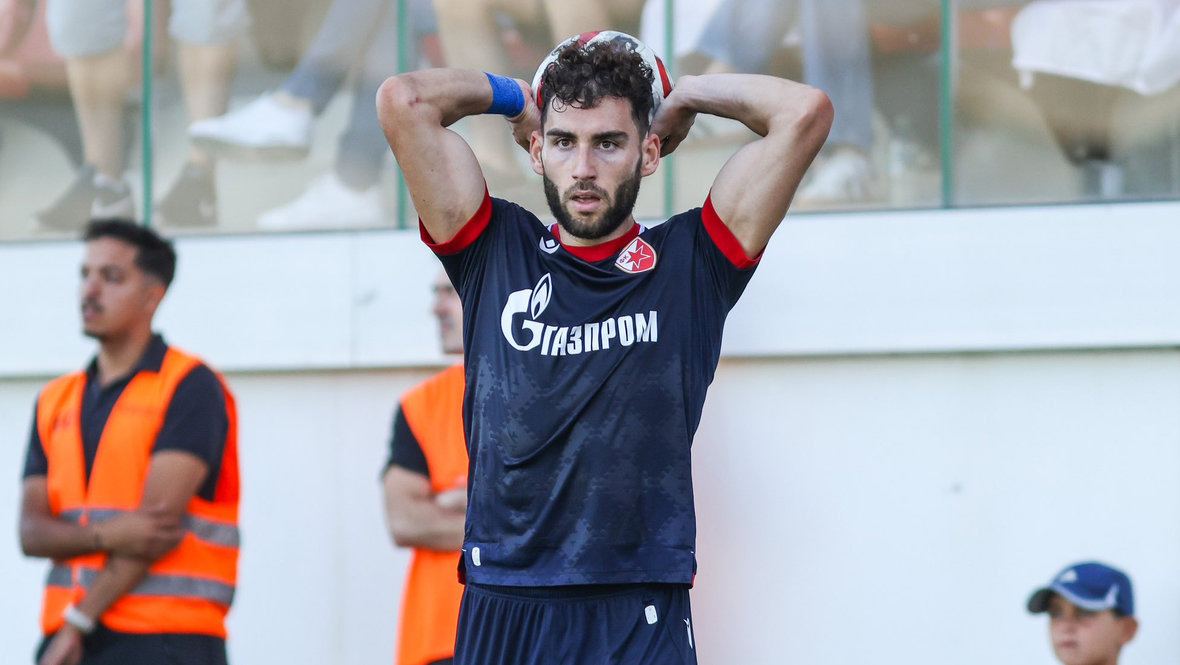    Наир Тикнизян.ФК Црвена Звезда соцсети