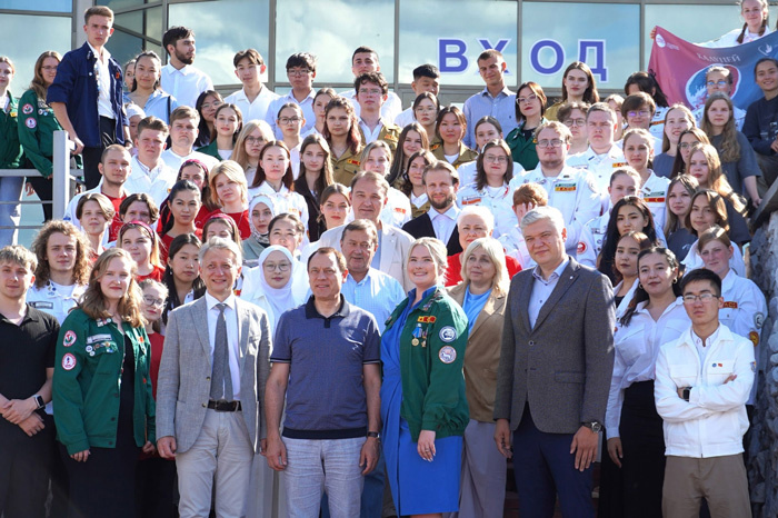 В Иркутске начал работу всероссийский студенческий медицинский отряд «Ангария». 