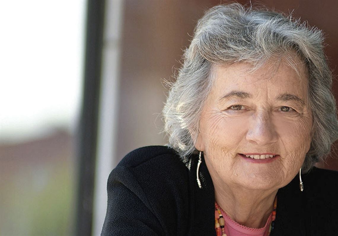 Кэтрин Патерсон (род. 31 октября 1932)