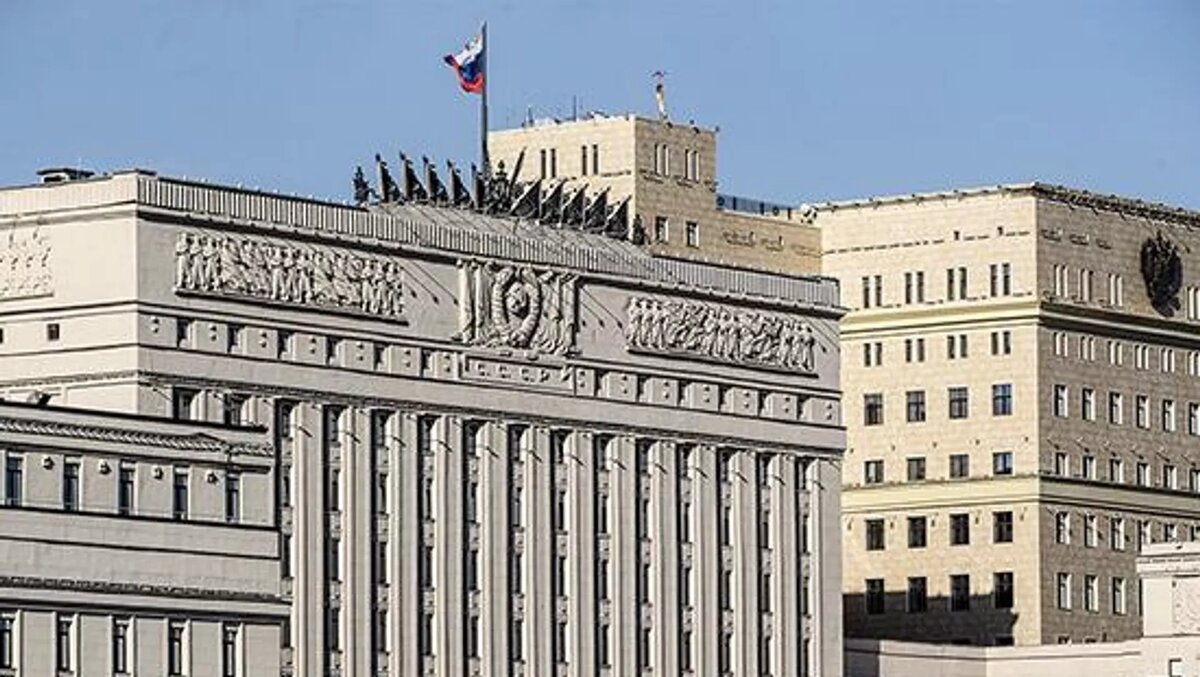 Здание Минобороны Российской Федерации
© Photo : Минобороны России/Sergey Bobylev