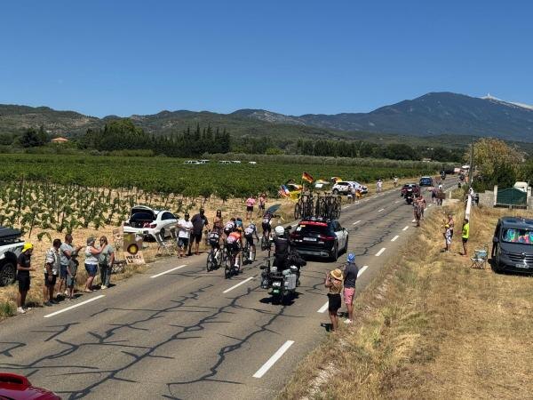 На 16 этапе Тура 2025