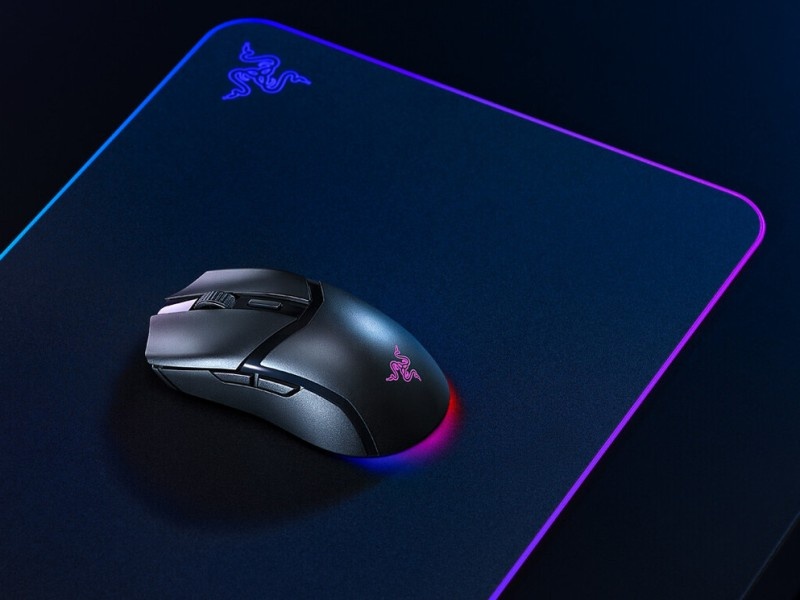    Razer выпустила игровую мышь Cobra HyperSpeed с оптическими переключателями