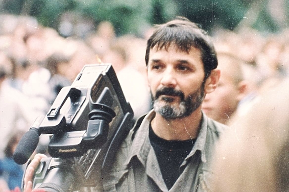 Валерий Александрович Фершалов — режиссер, документалист, кино- и телеоператор. Лауреат многих международных фестивалей и конкурсов документального кино. Дипломант Международного конкурса любительских фильмов «Уника» в Женеве (1981). Порядка двадцати лет был руководителем салаватской киностудии документальных фильмов. Один из основателей и главный редактор городского телевидения «Галстрир-ТВ».