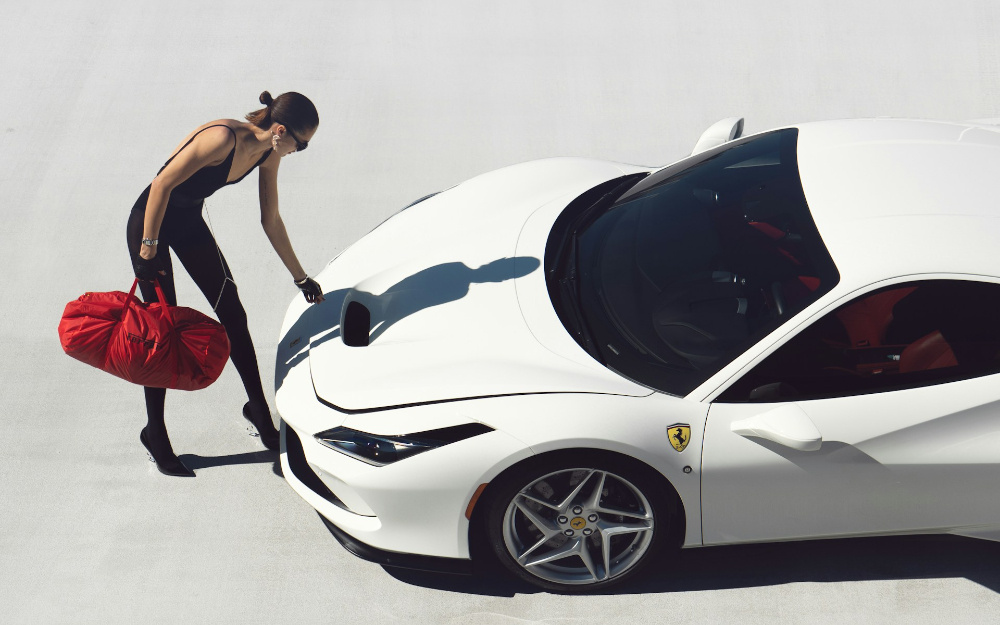 Serge Paramount / unsplash.com/@paramountluxuryrentals