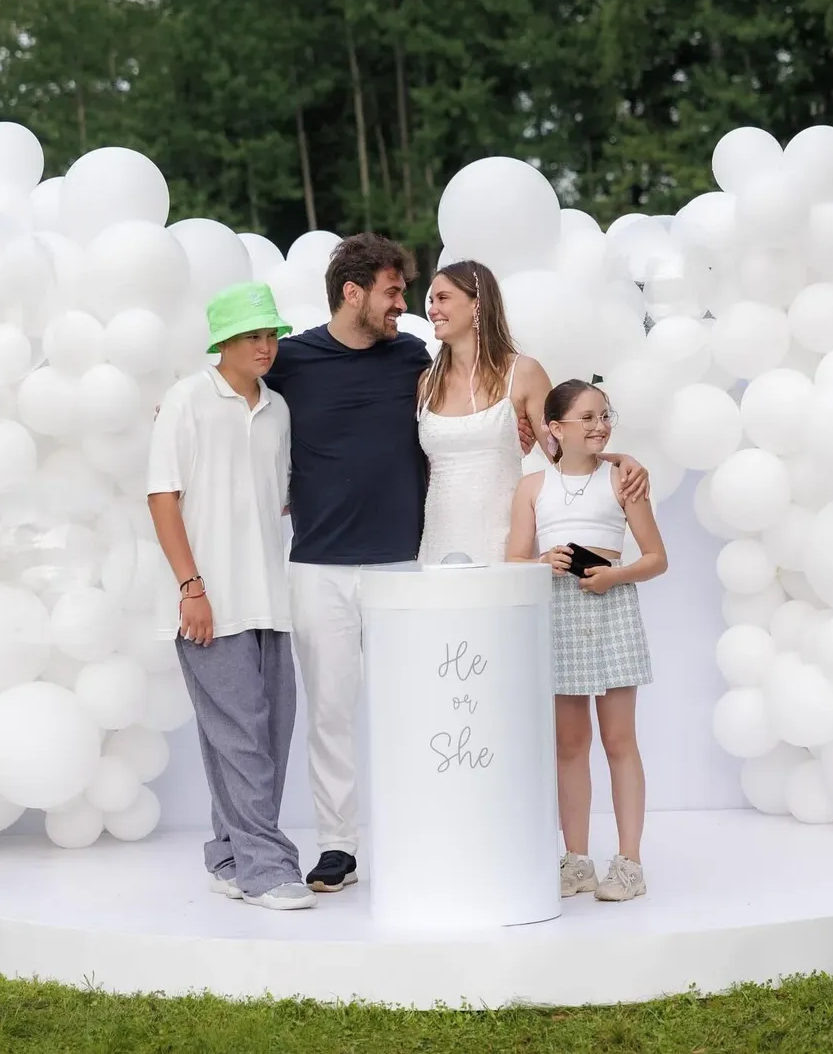 Муцениеце и Дранга с детьми