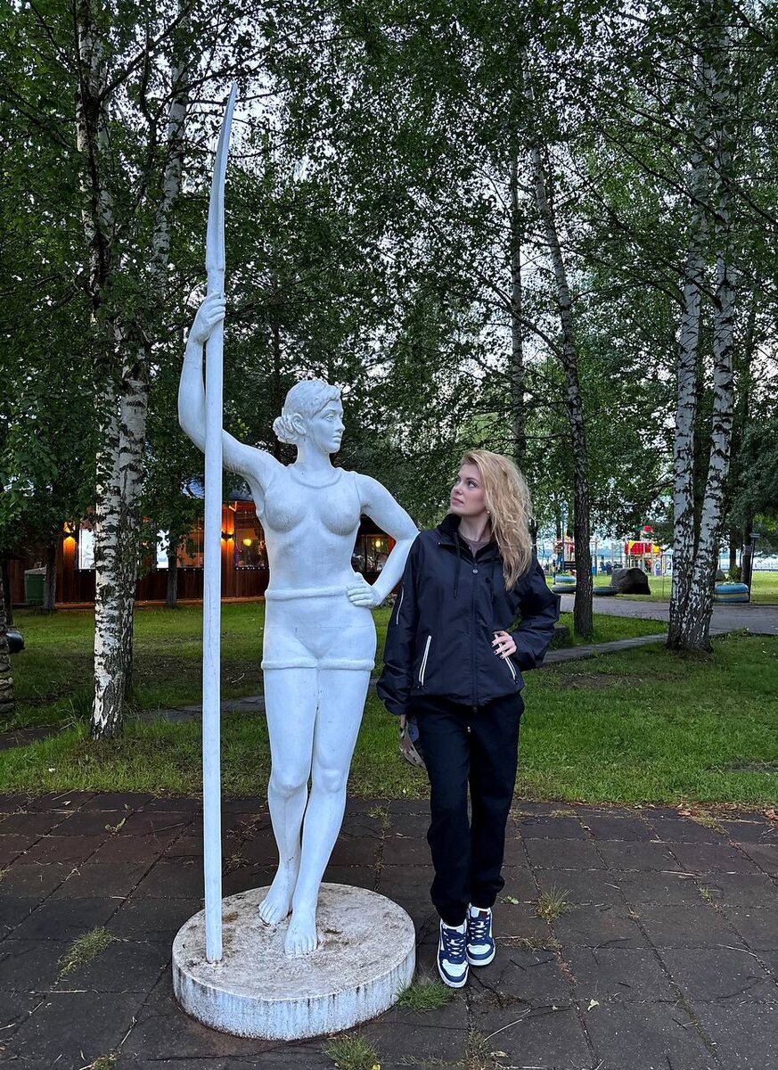 На фото: 
ведущая прогноза погоды на канале "Звезда" Ольга Паршина
