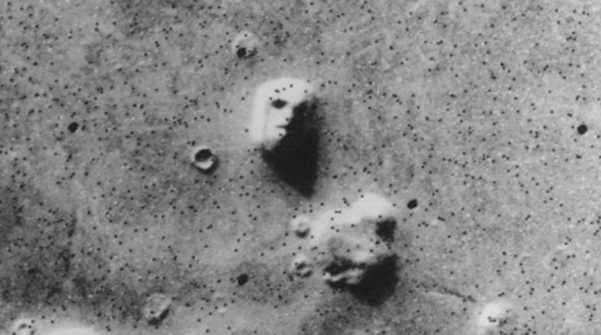 Лицо на Марсе