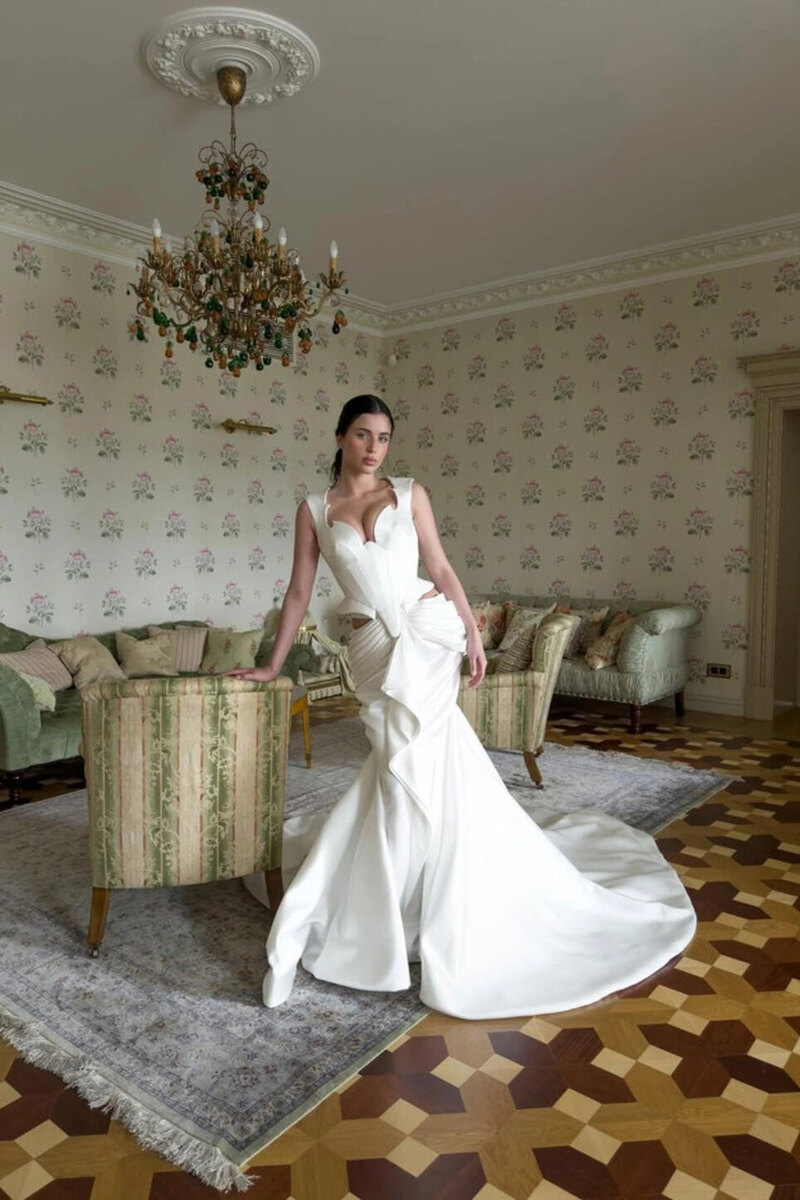    Адель Вейгель Социальные сети