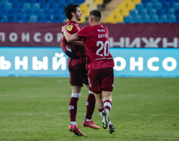    Хвича Кварацхелия и Олег Шатов / фото: Сергей Елагин, «БИЗНЕС Online»