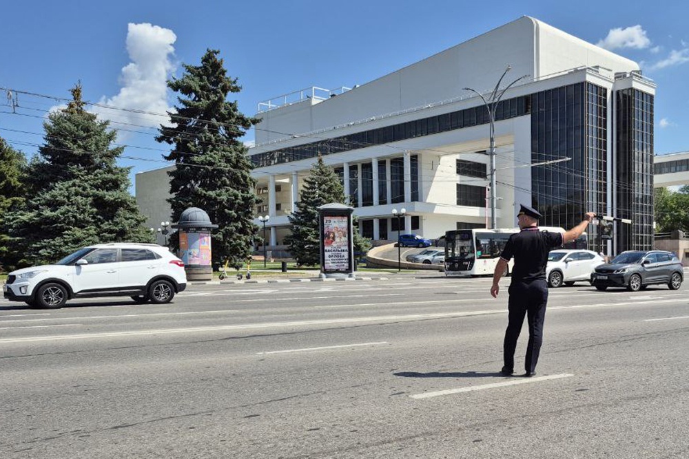    Евгений Ракуль