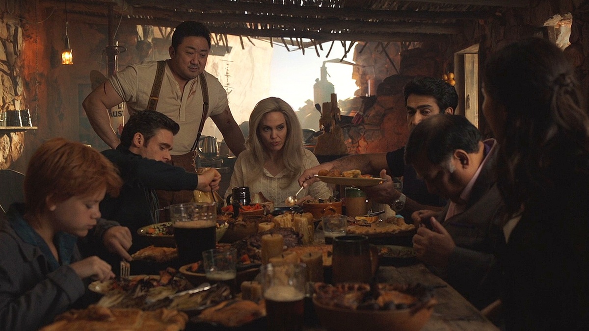 Кадр из фильма "Вечные" 2021