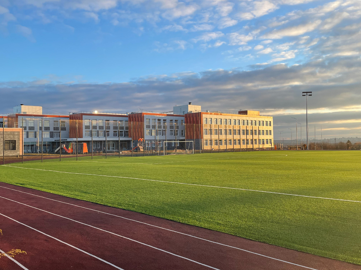 Школа в Семилуках