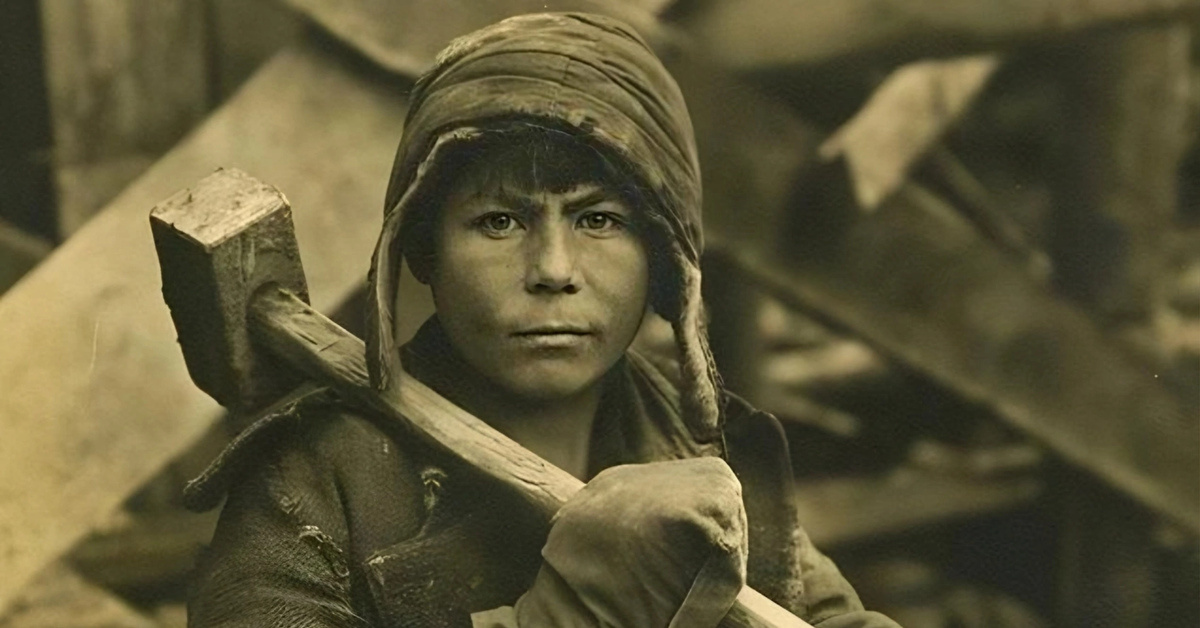 Фото из интернета. Подростки войны.