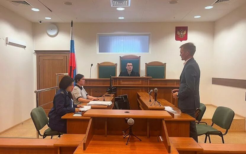    Суд в Удмуртии оставил в силе приговор экс-сотруднику колонии за превышение полномочий