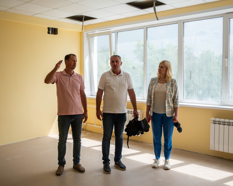     В Курске ремонтируют здания школы, гимназии и детского сада