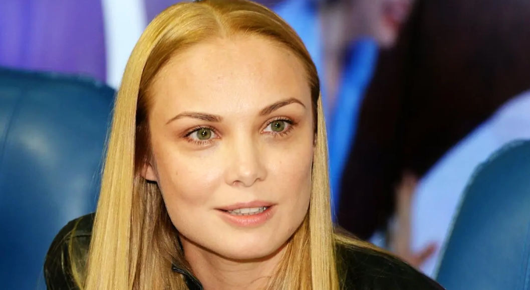 на фото Ольга Арнтгольц 