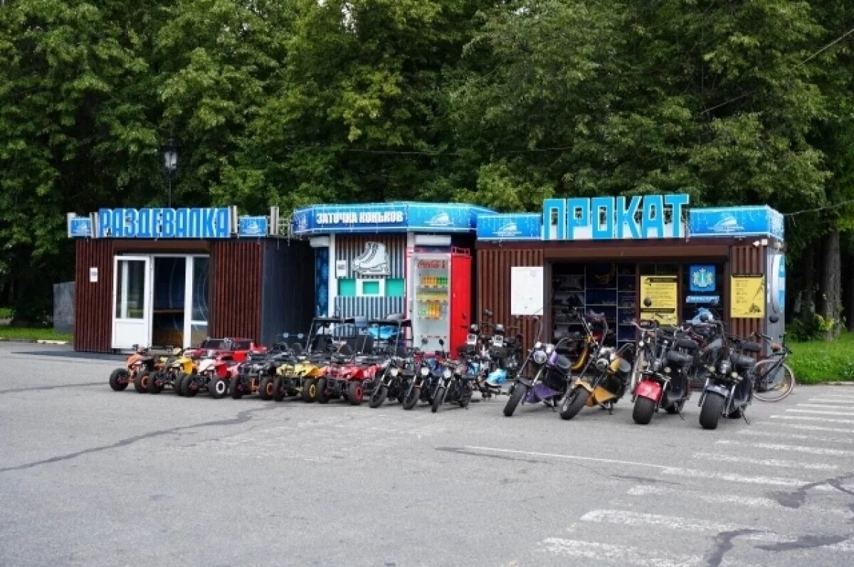    С эспланады в центре Ульяновска уберут точку проката коньков