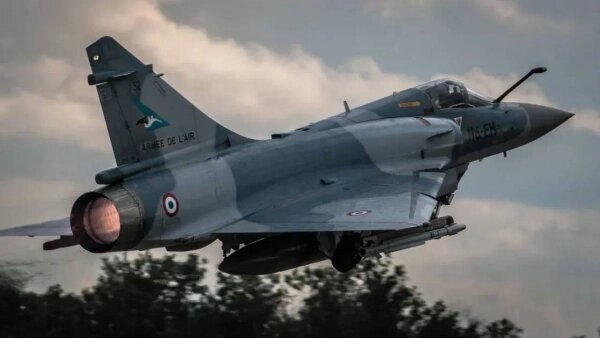 Mirage-2000. Фото © Shutterstock / FOTODOM / Karol Cygal