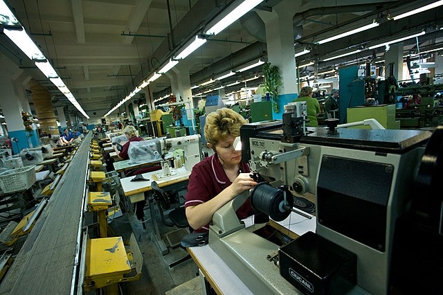 Заменят приезжими: смертность трудоспособных петербуржцев превысила план на 28% из-за пенсионной реформы