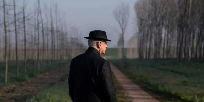    "Милость" Паоло Соррентино откроет 82-й Венецианский международный кинофестиваль.IMDbPro