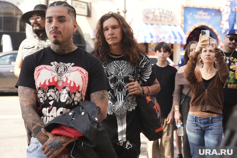 Оззи Осборн скончался 22 июля в возрасте 76 лет. Фото: Damian Dovarganes/AP/TASS