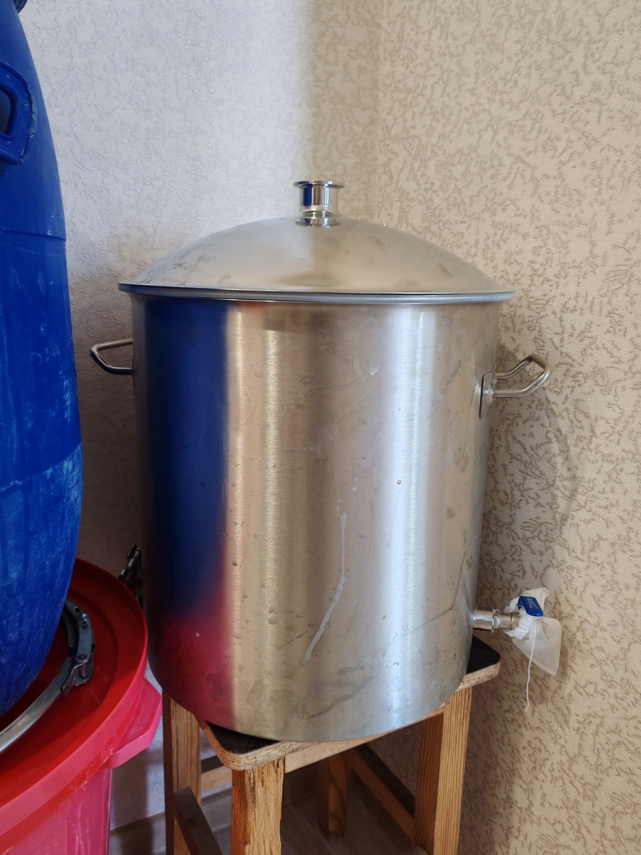 Мой старенький куб, которые немного «повидал».