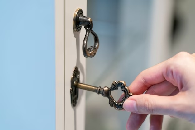 Код из СМС — ваш личный ключ. Не отдавайте его никому