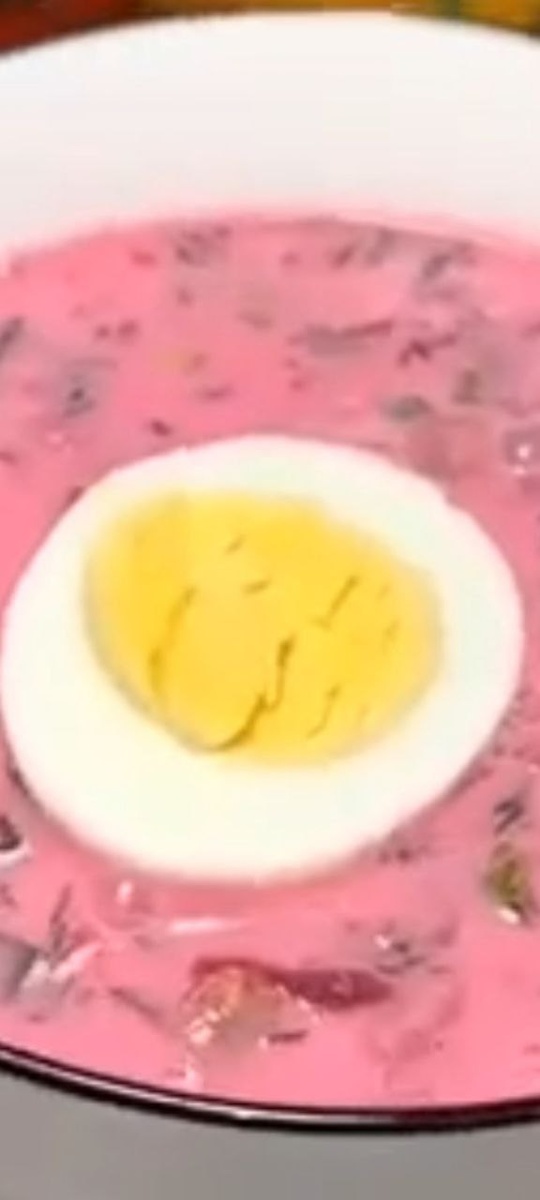 что готовить в летнююжару если не холодники и окрошки? А еще гаспаччо.