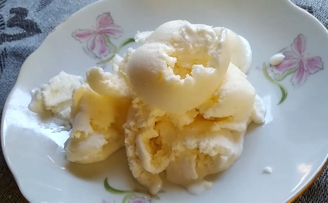 Сливочно-лимонное мороженое