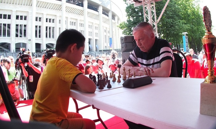    Маленький гигант больших шахмат