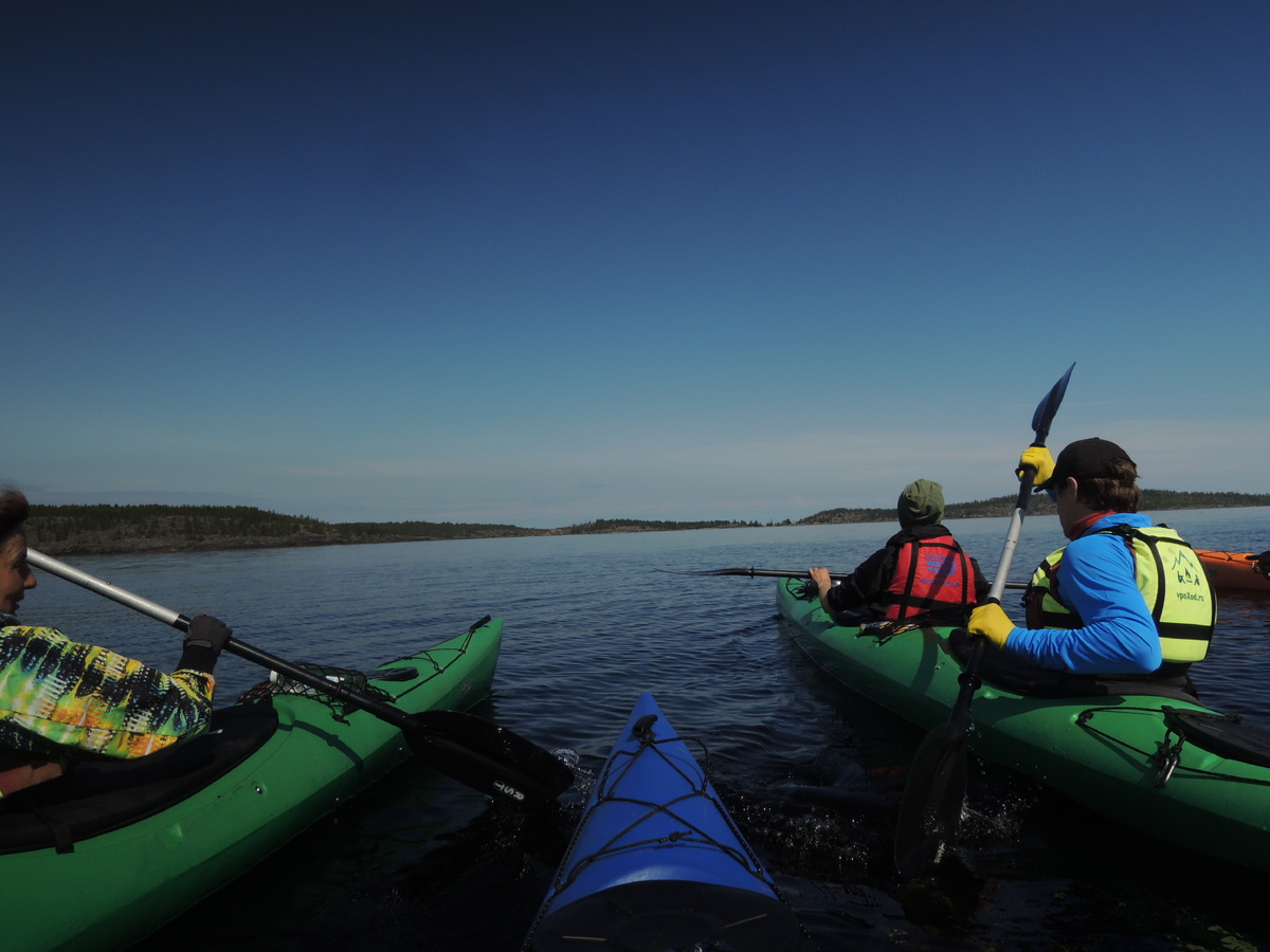 На каяках по Ладожским шхерам