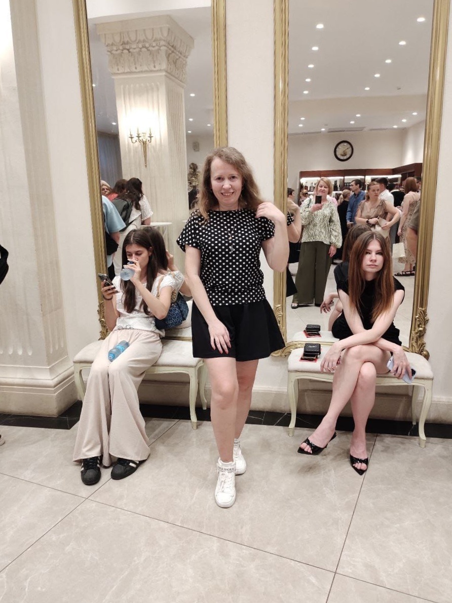 А это я в концертном зале на Вернадского (фото ИСКРЫ) 