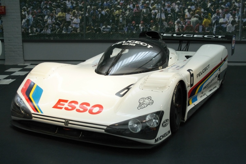 Peugeot 905 1990
