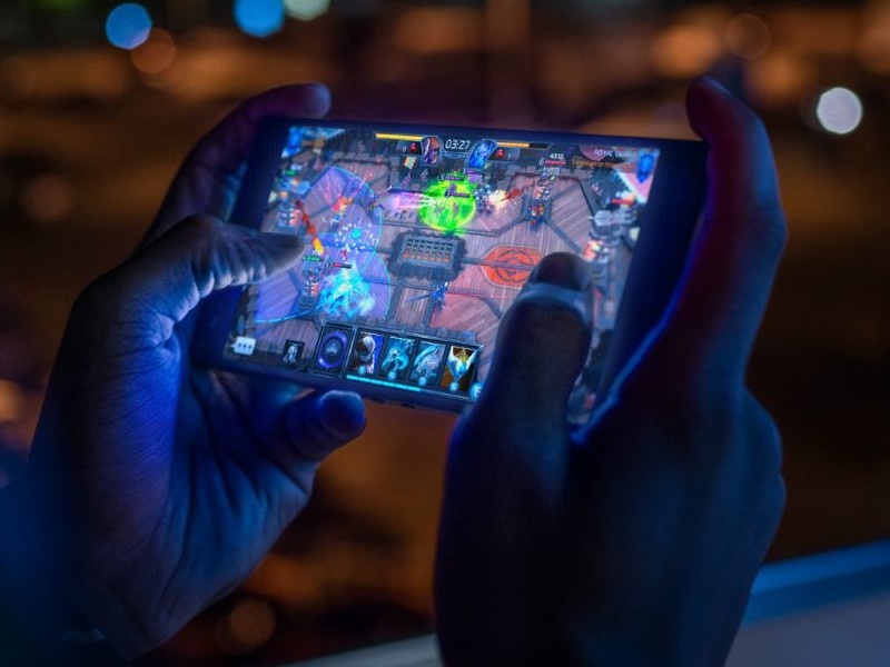    В RuStore обновили интерфейс и добавили аналитику для геймеров