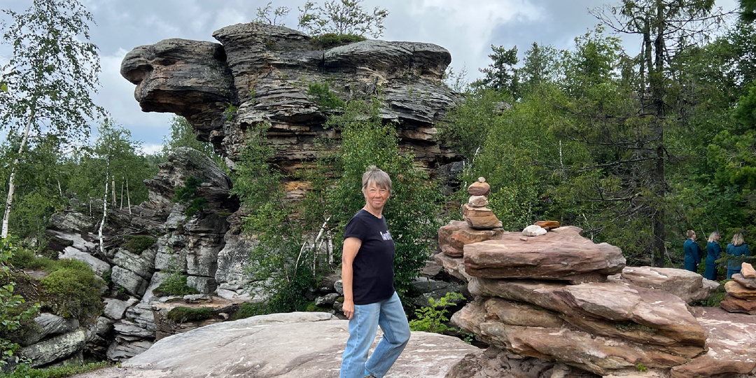 Каменный город в Пермском крае: прогулка по следам древнего моря и киносъёмок