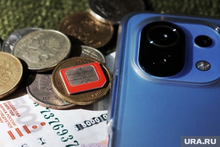    Минцифры выявило 56 человек, на которых оформлены 1,2 миллиона активных сим-карт