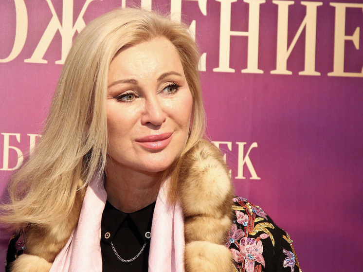   Лилия Шарловская