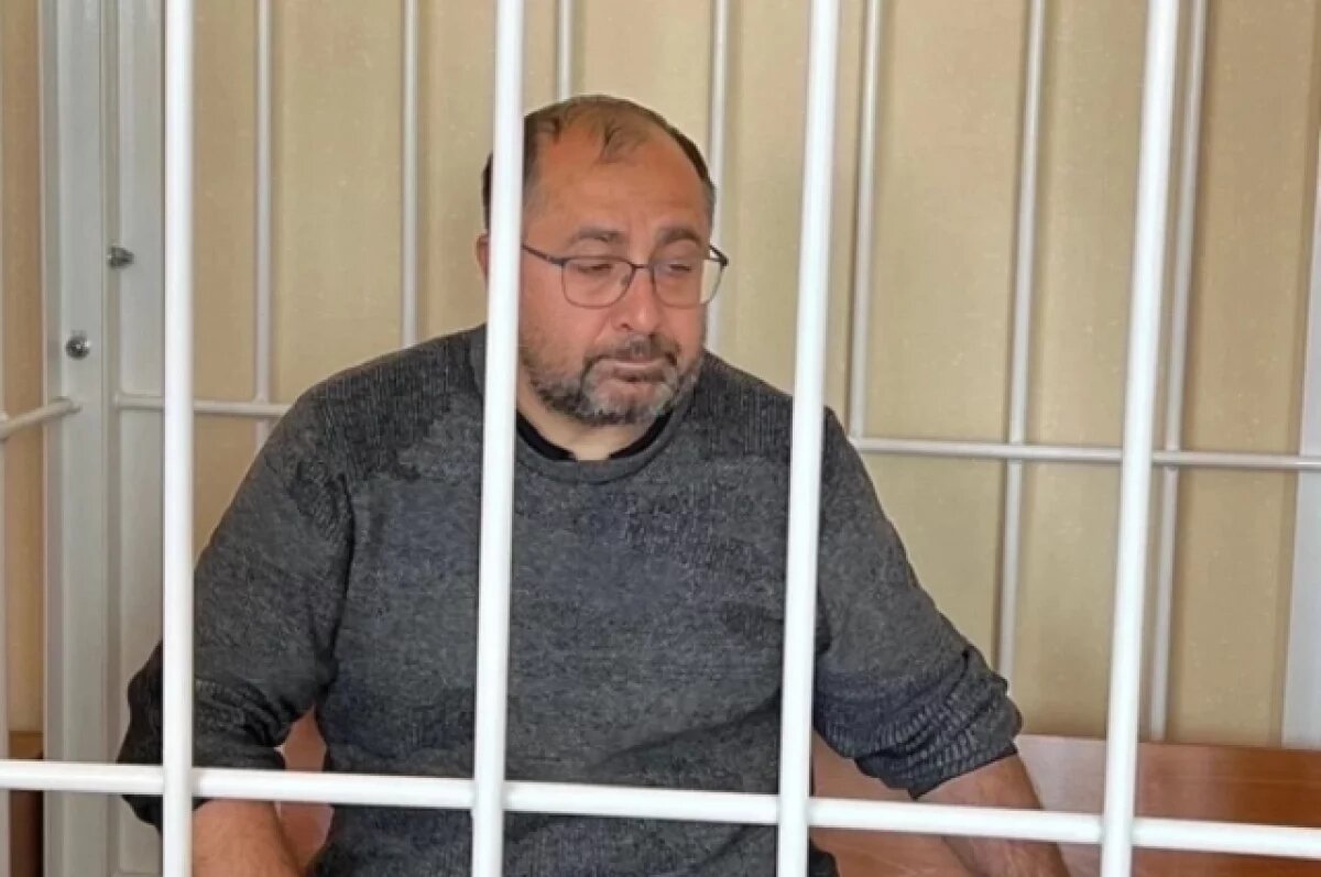    Новосибирский суд вновь продлил арест полковнику Росгвардии