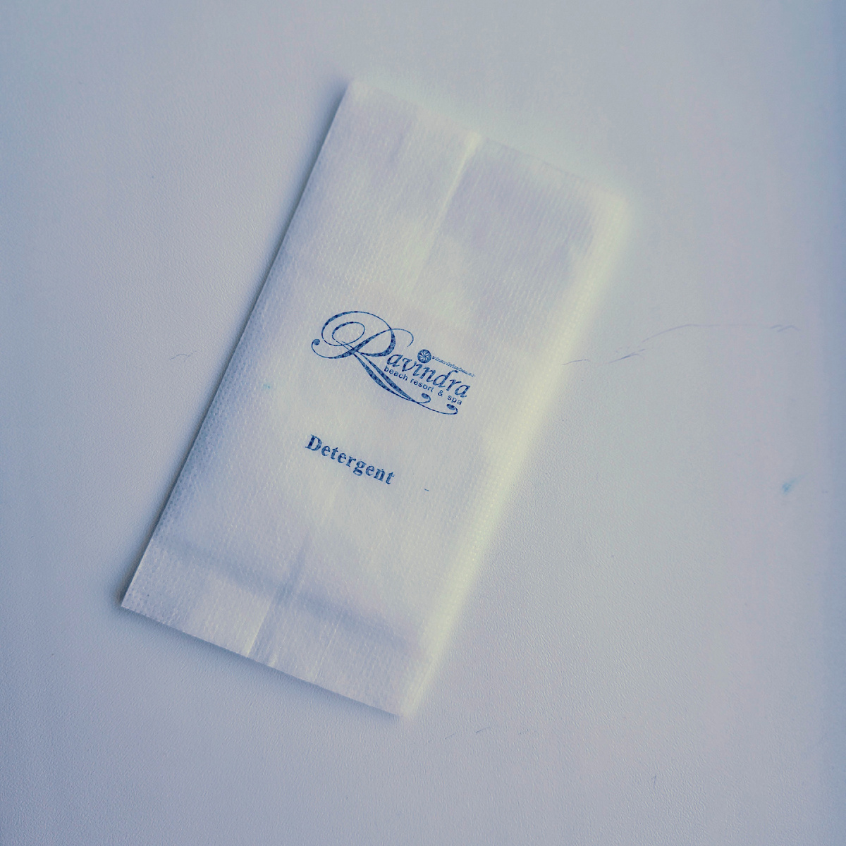 Нашла пробник из отеля