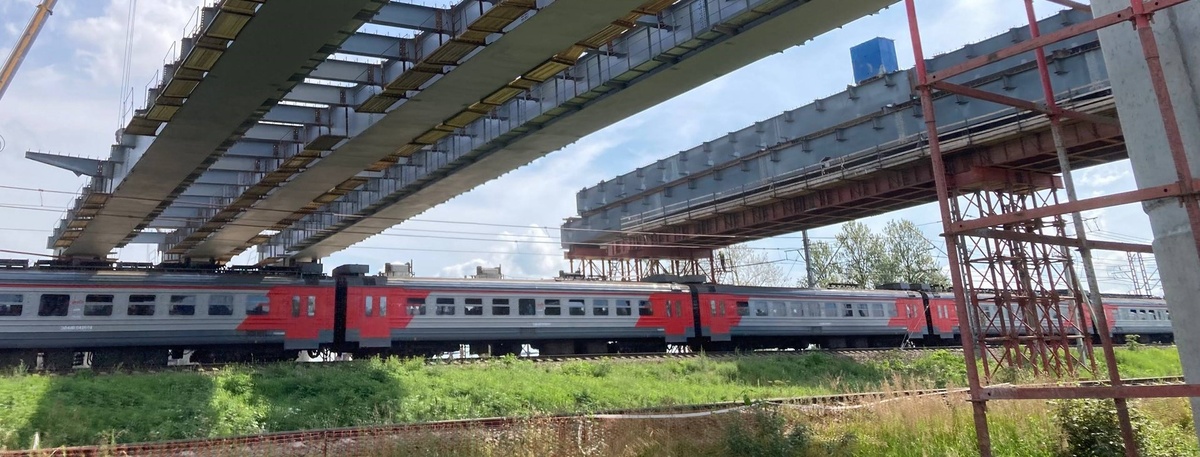    Участок ЮШМ, работы на котором ведутся во время перерыва движения поездов, чаще всего — ночью. Автор фото: Екатерина Кузнецова