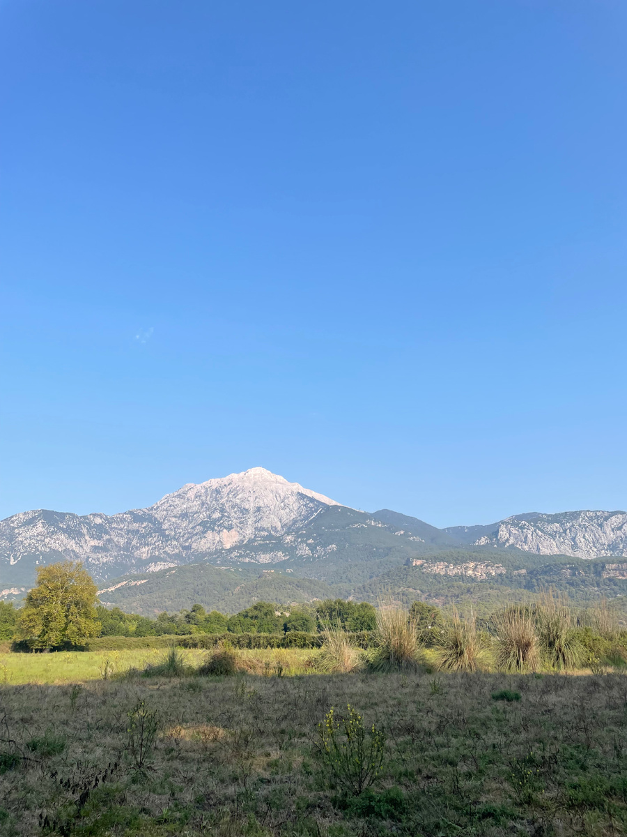 Вид на Тахталы