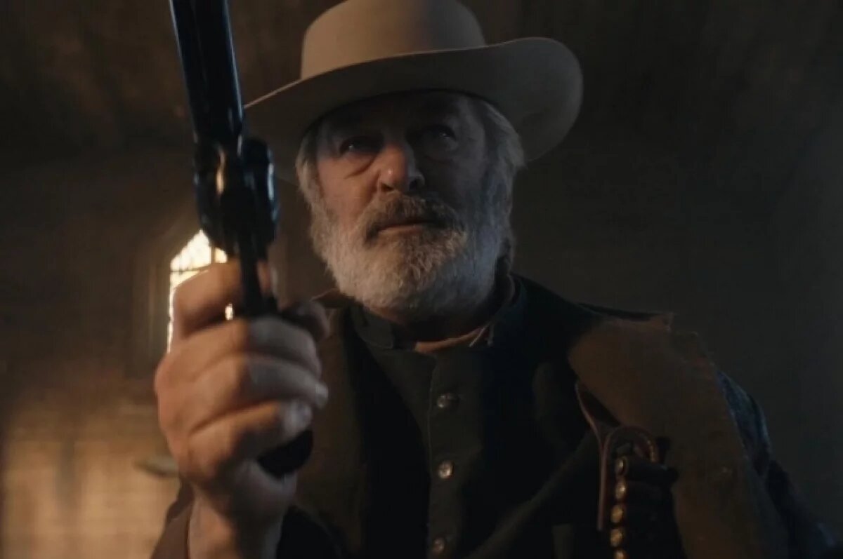    В России скандальный фильм с Болдуином назвали «Случайный выстрел»