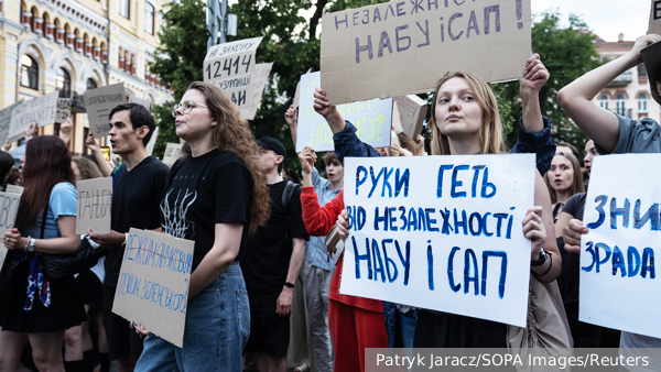     Фото: Patryk Jaracz/SOPA Images/Reuters   
 Текст: Анастасия Куликова